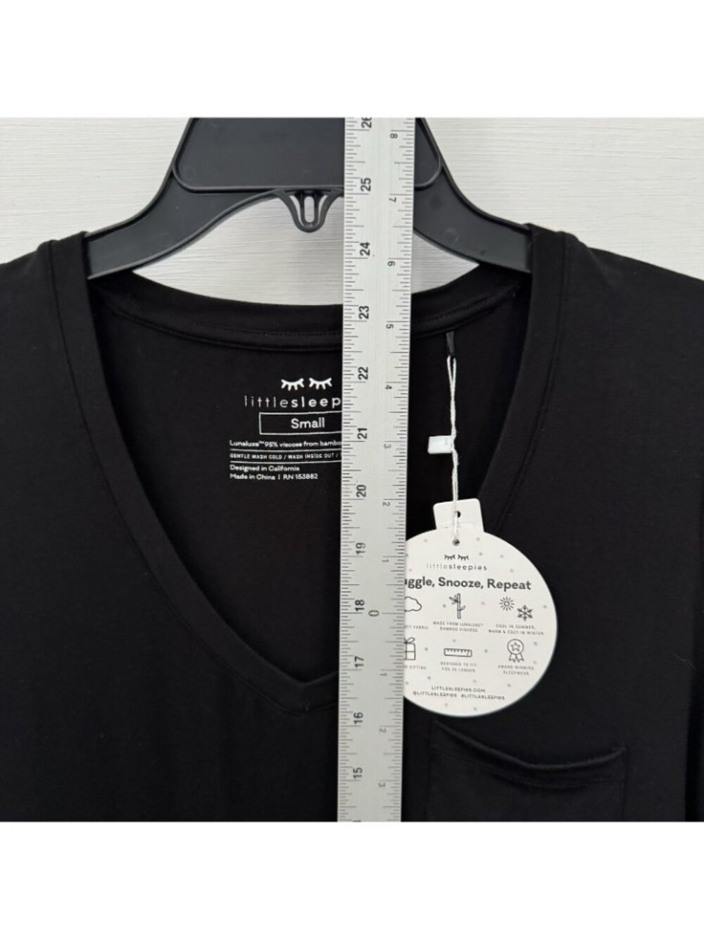Little Sleepies Women’s S Black Bamboo Viscose Perfect Pocket Tee NWT - Picture 8 of 9